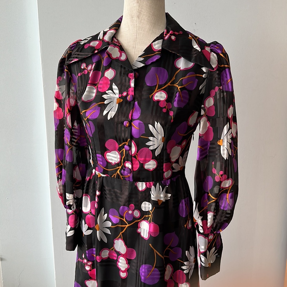 Flower power retro long sleeve maxi dress size 6